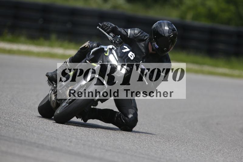 /Archiv-2024/29 12.06.2024 MOTO.CH Track Day ADR/Gruppe blau/76